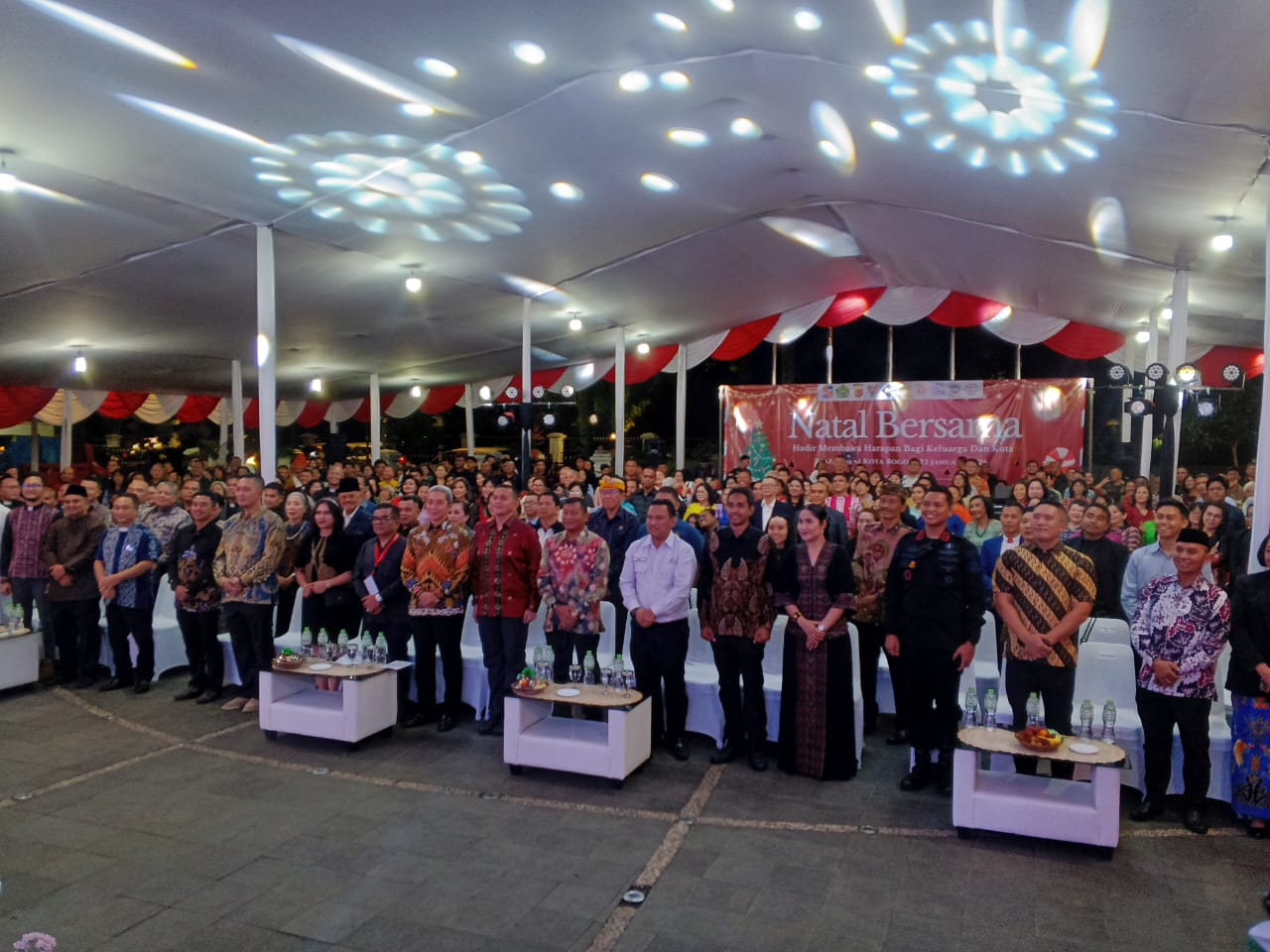 Perayaan Natal Bersama Umat Kristiani se-Kota Bogor di Plaza Balai Kota Bogor.