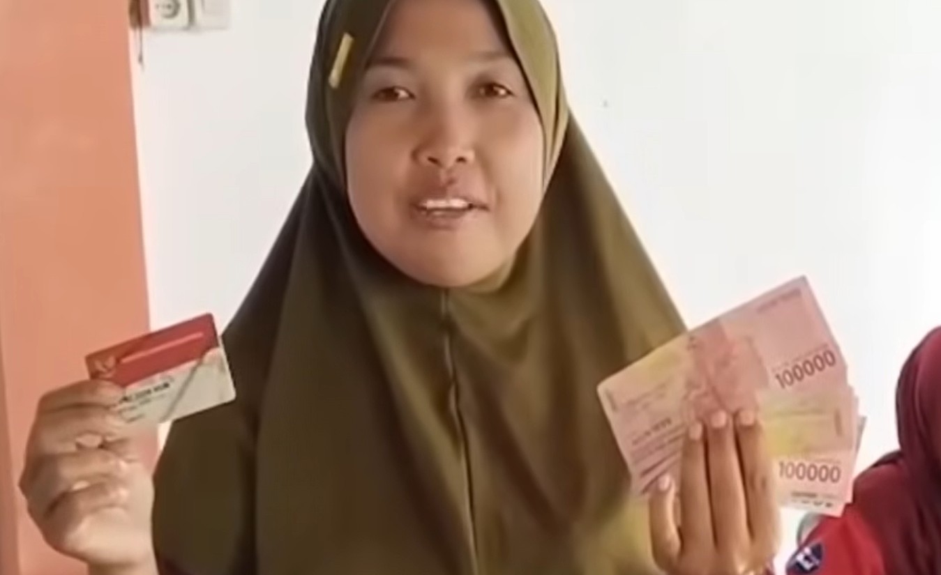 Ilustrasi KPM yang menerima pencairan bansos Rp600 ribu hingga Rp1 juta pada Jumat ini