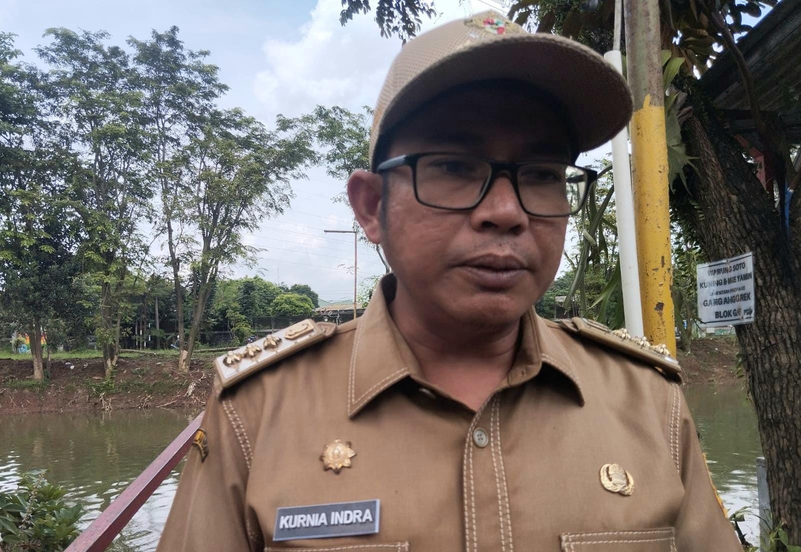 Camat Gunung Putri, Kurnia Indra saat dimintai keterangan oleh Radar Bogor di Setu Citongtut, Kecamatan Gunung Putri, Kabupaten Bogor, Senin 26 Januari 2026.