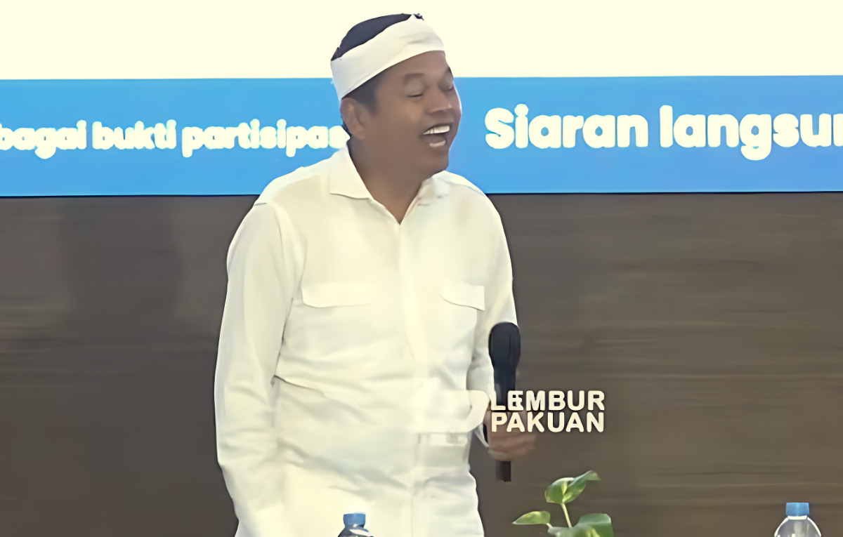 Gubernur Jawa Barat Dedi Mulyadi menolak penempatan tim sukses di BUMD.