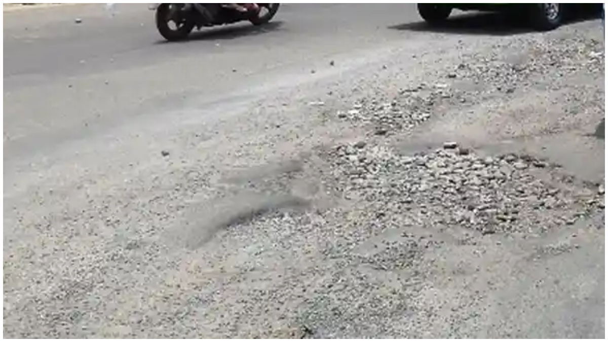 Ilustrasi jalan rusak di Kota Bogor