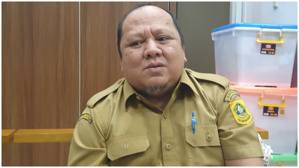 Sekretaris BPKAD Kabupaten Bogor, Achmad Wildan saat dimintai keterangan soal anggaran yang harus dikeluarkan Pemkab Bogor.