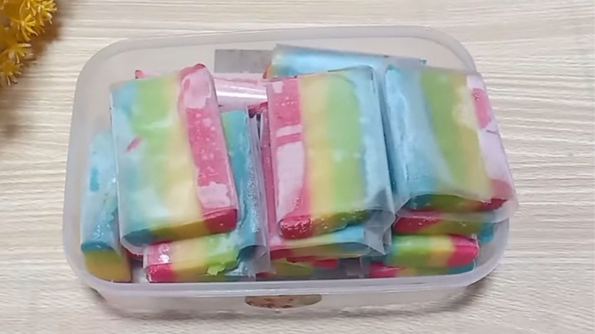 Es gabus, jajanan tradisional yang memiliki cita rasa enak dan simpel.