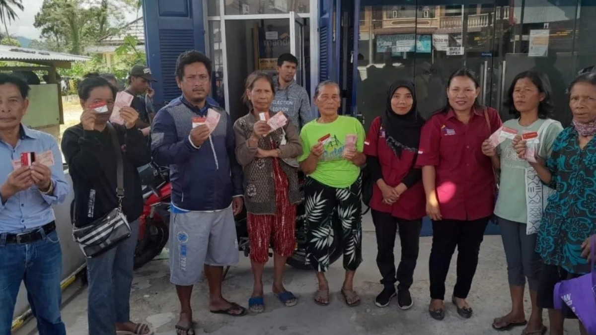 Ilustrasi pencairan bansos PKH BPNT Tahap 1