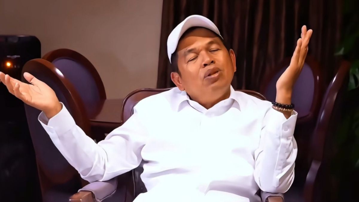 Gubernur Jawa Barat Dedi Mulyadi