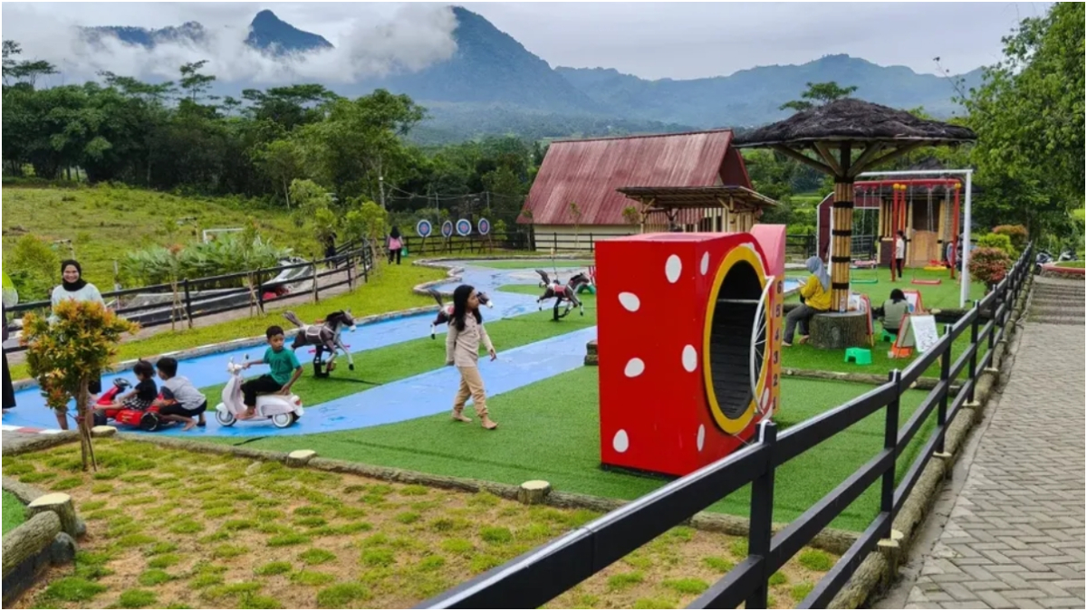 Kampung Wisata Sukamakmur