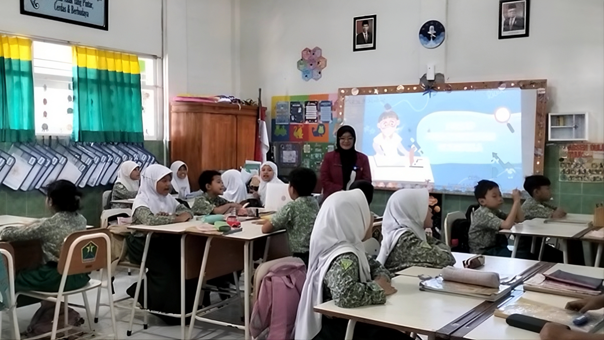 Ilustrasi guru Melakukan proses pembelajaran di dalam kelas.