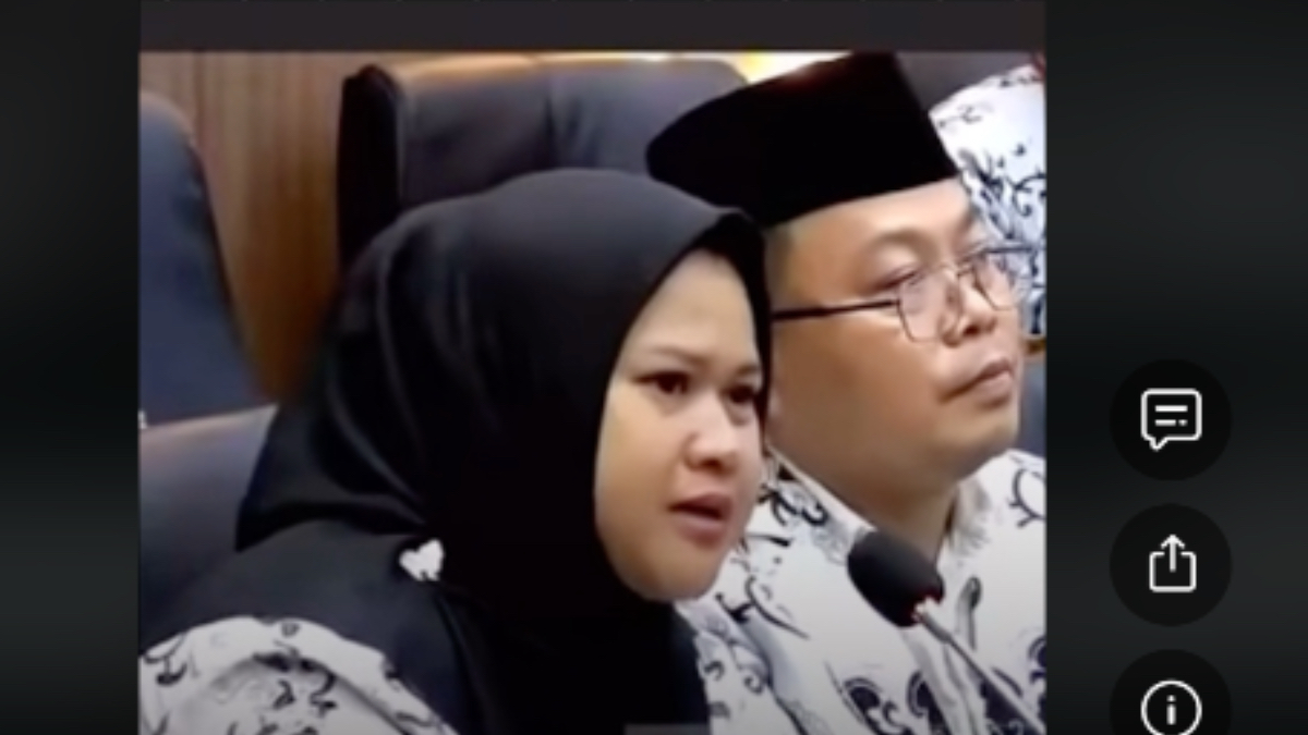 Salah satu guru honorer di Jawa Barat yang ungkap kisah pilu di depan Baleg DPR.