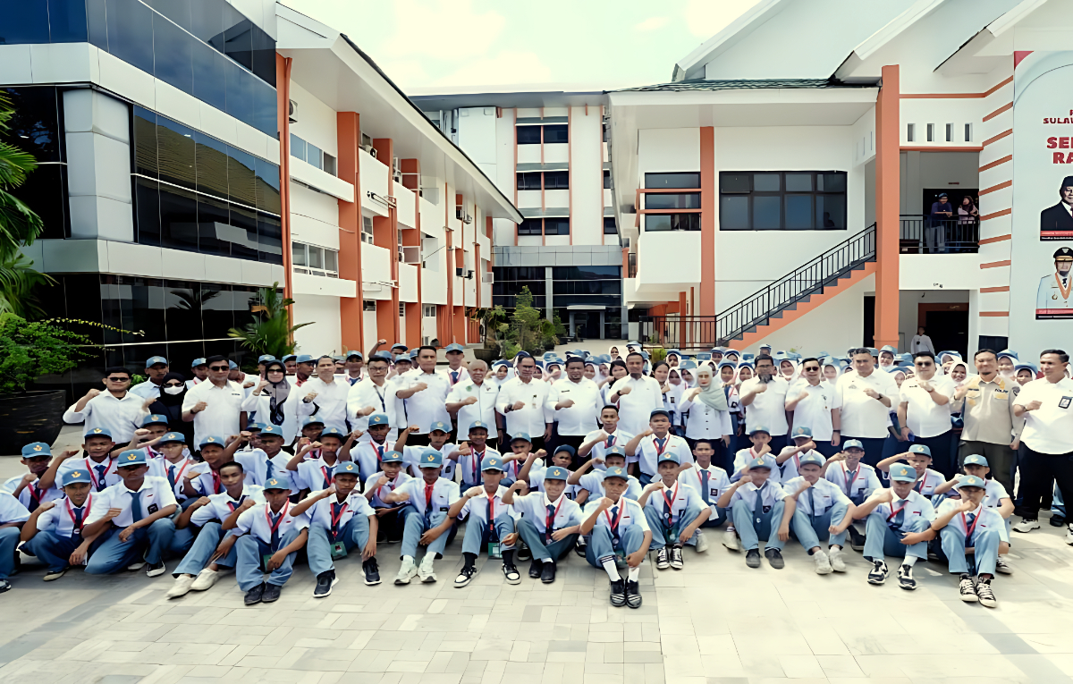ILUSTRASI: Mulai dibuka rekrutmen guru SMA Garuda Baru.