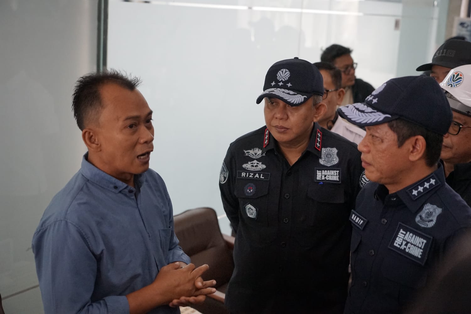 Menteri LH saat sudak ke fasilitas PT Vopak Indonesia di Kota Cilegon, Rabu 4 Februari 2026.