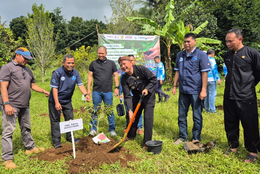 Hutan Kota Neglasari di Taman Teknologi Pertanian Dinas Perikanan dan Peternak, Desa Tugu Jaya, Kecamatan Cigombong, Kabupaten Bogor.