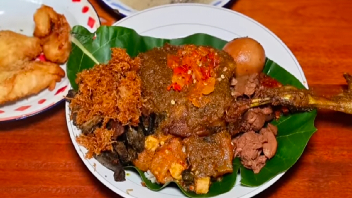 Pawon Kayu rekomendasi tempat makan di Bogor.