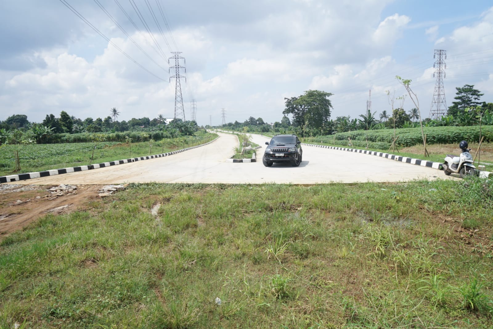 Kendaraan melintas di Jalan R3 (Regional Ring Road) di Kelurahan Katulampa, Kecamatan Bogor Timur, Kota Bogor, Kamis 5 Februari 2025.
