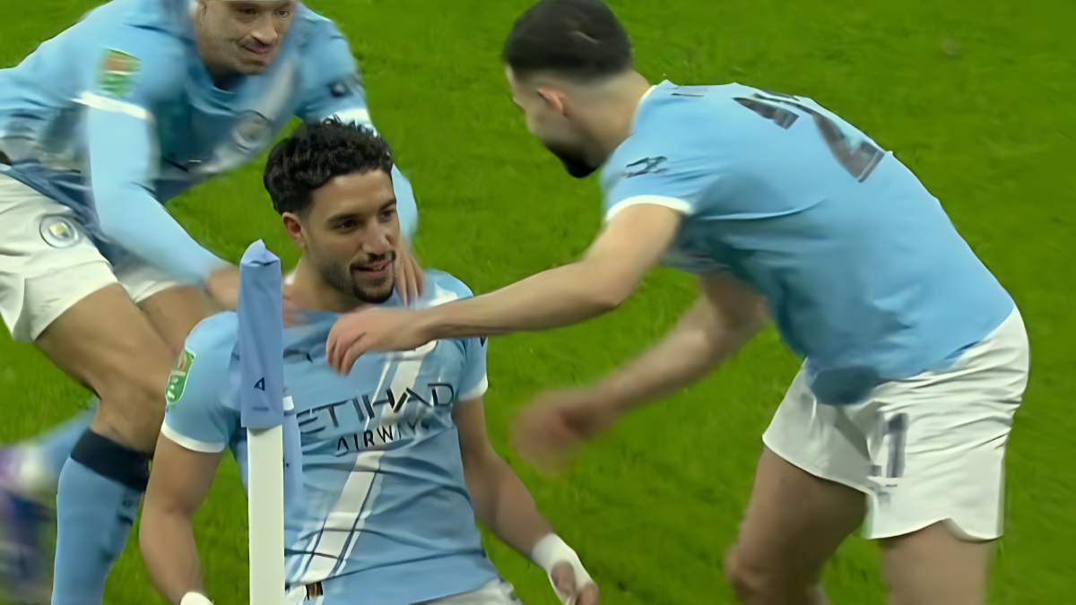 Para pemain Manchester City saat melakukan selebrasi usai cetak gol.