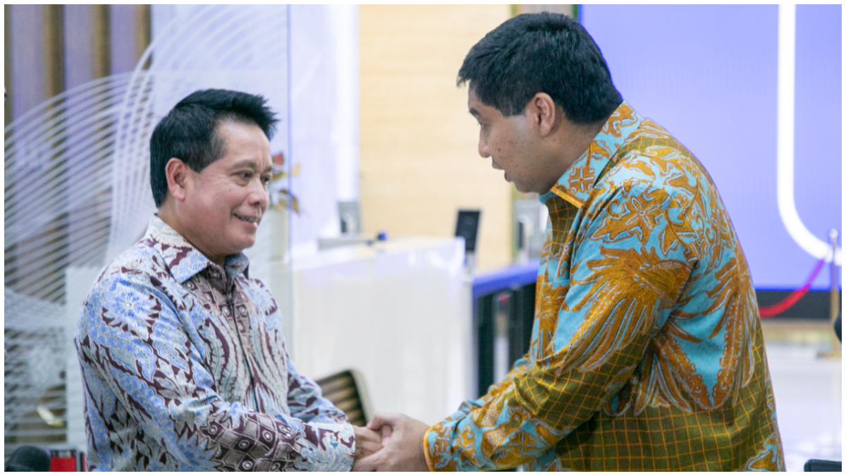 Menteri PKP Maruarar Sirait bersama&nbsp;Direktur Utama BRI Hery Gunardi