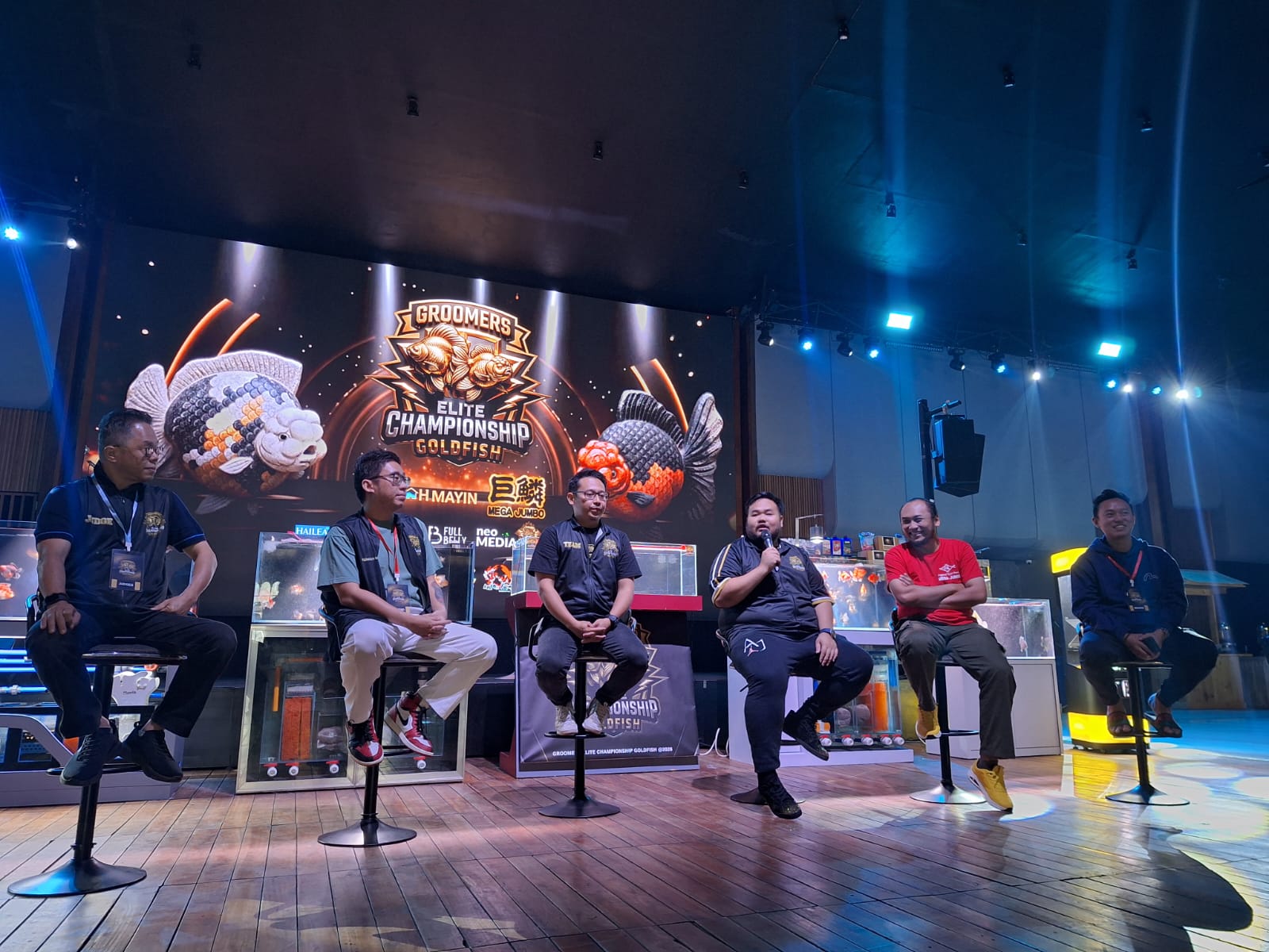 Groomers Elite Championship Goldfish, ajang kompetisi ikan mas koki series pertama yang digelar di Fullbelly & Eats, Bogor Utara, Minggu 8 Febuari 2026.