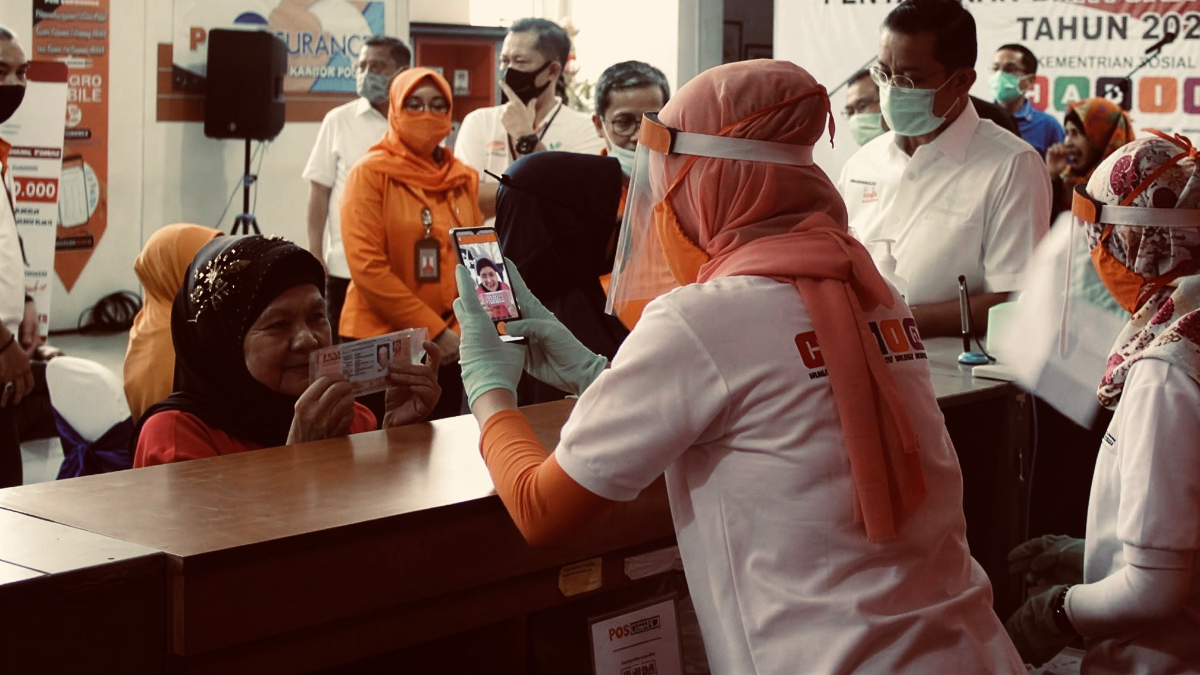 Ilustrasi penyaluran bansos PKH dan BPNT