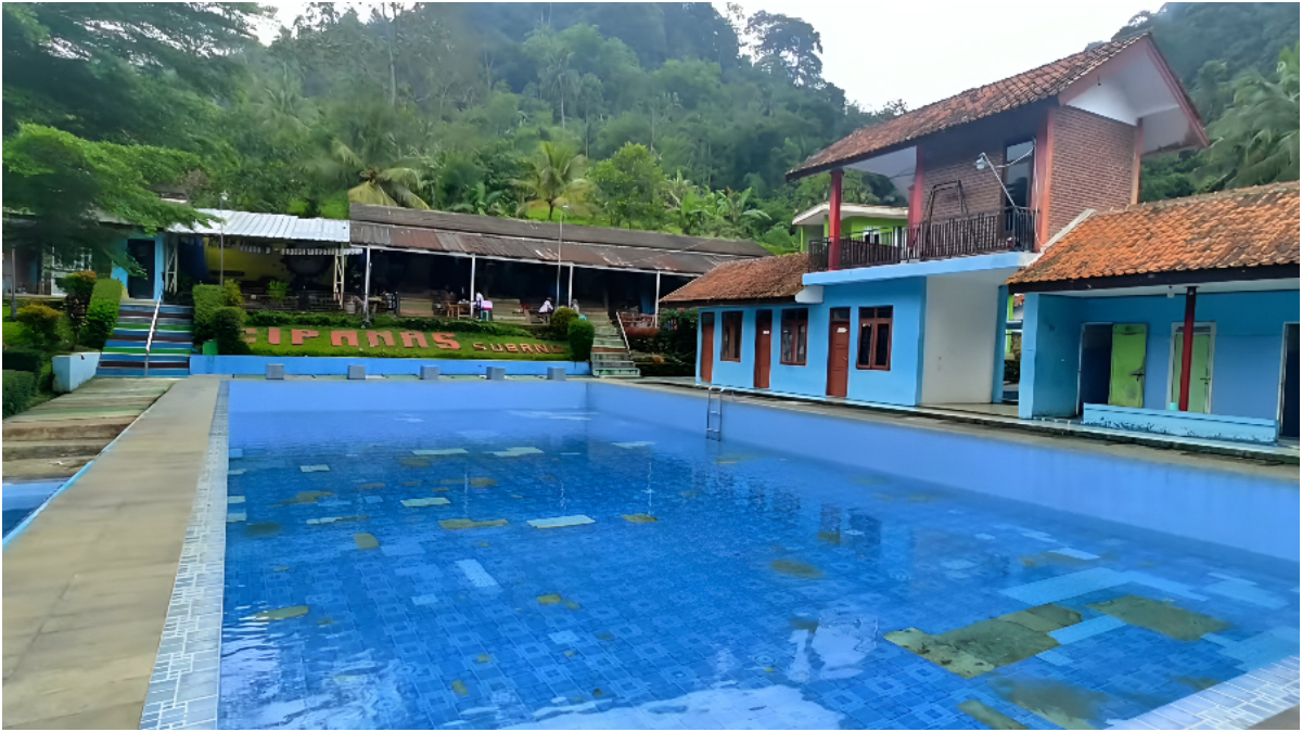 Kolam air panas Cipanas Subang