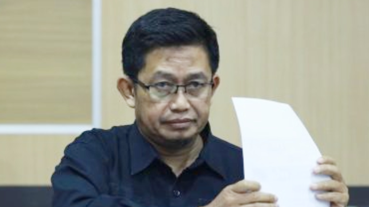 Dede Juhendi ditetapkan sebagai&nbsp;Pelaksana Tugas (Plt) Ketua KPU Kota Bogor.