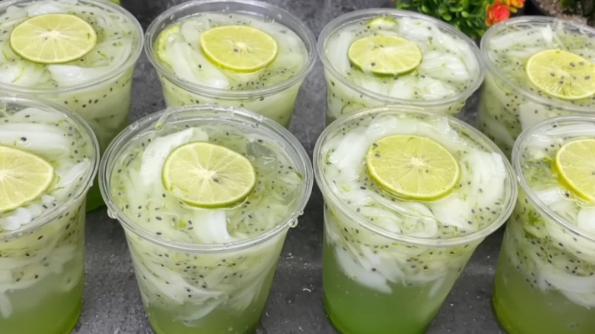 Es timun kuwut, salah satu minuman yang cocok dihidangkan saat buka puasa Ramadhan.