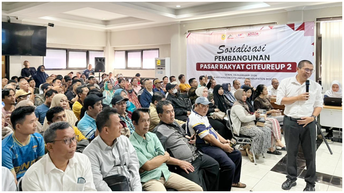 Perumda Pasar Tohaga saat menggelar sosialisasi pembangunan Pasar Citeureup.