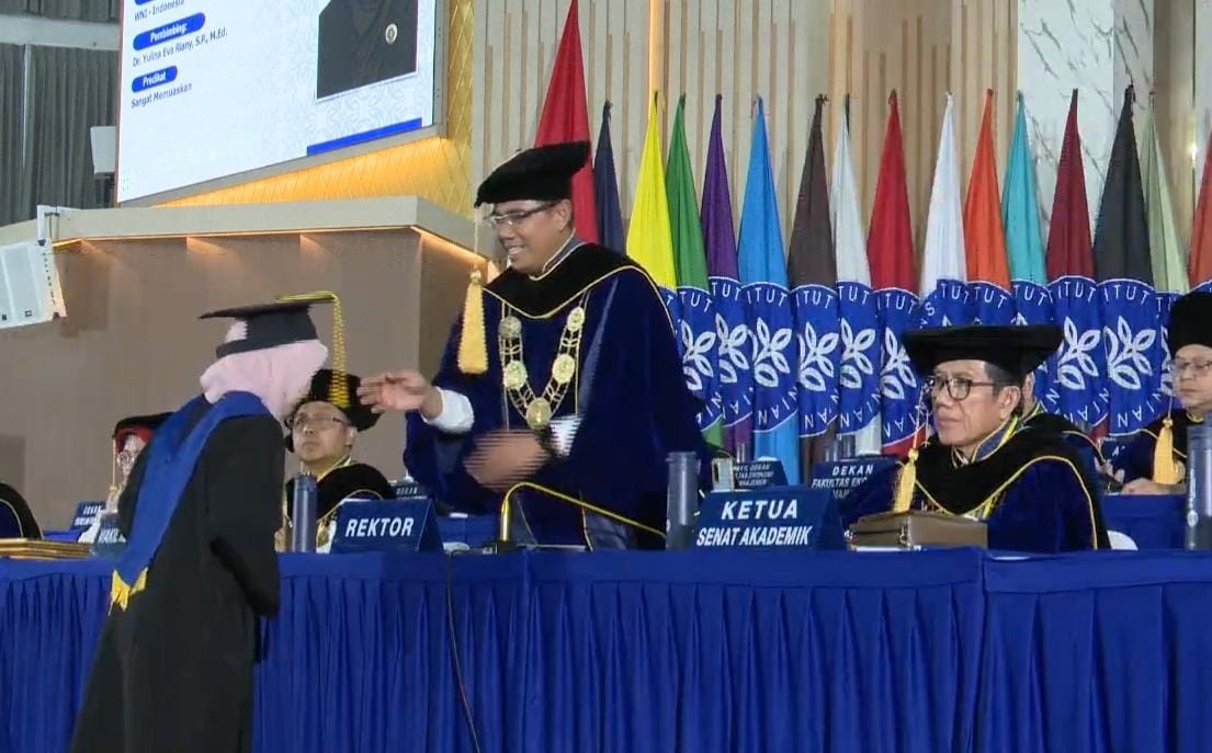 Wisuda Program Doktor, Magister, dan Sarjana Tahap VI Tahun Akademik 2025/2026, IPB University, Kecamatan Dramaga, Kabupaten Bogor, Rabu 11 Februari 2026.