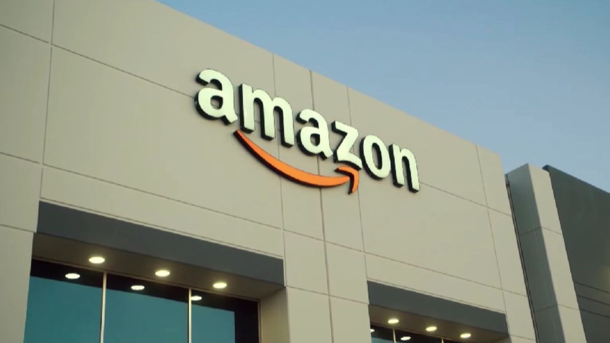 Saham Amazon&nbsp;mengalami penurunan 9 persen.