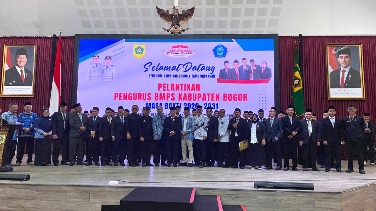 Pelantikan Pengurus Badan Musyawarah Perguruan Swasta (BMPS) di Auditorium Setda Kabupaten Bogor.