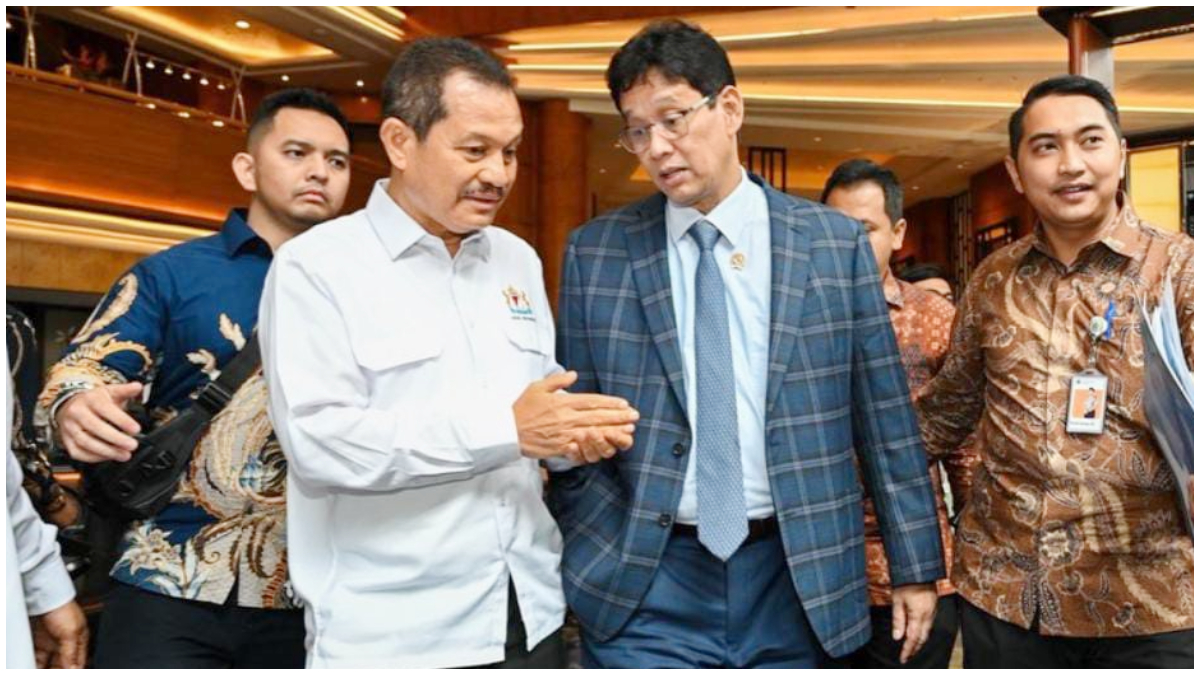 Menkeu Purbaya saat menghadiri diskusi panel revitalisasi industri galangan kapal dan pelayaran Indonesia.