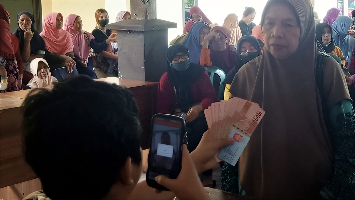 Ilustrasi Penyaluran Bansos PKH dan BPNT