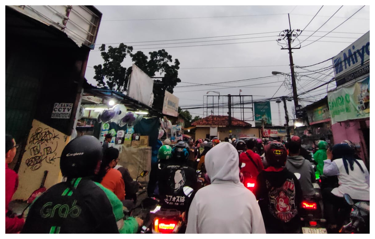 Lokasi penganiayaan yang dialami pengemudi ojol di Jalan Raya Citayam, Kelurahan Ratu Jaya, Kecamatan Cipayung, Kota Depok.