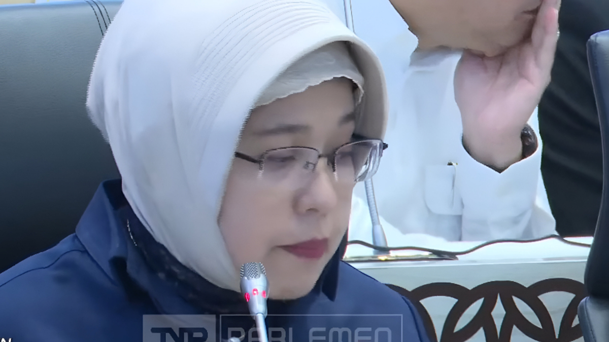 Kepala BPS Amalia Adininggar Widyasanti ungkap temuan data ganda saat rapat konsultasi pimpinan DPR RI, Senin, 9 Februari 2026