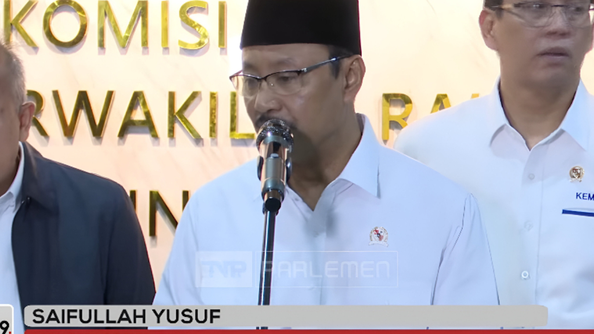 Menteri Sosial Saifullah Yusuf saat menjelaskan kuota PBI tetap utuh