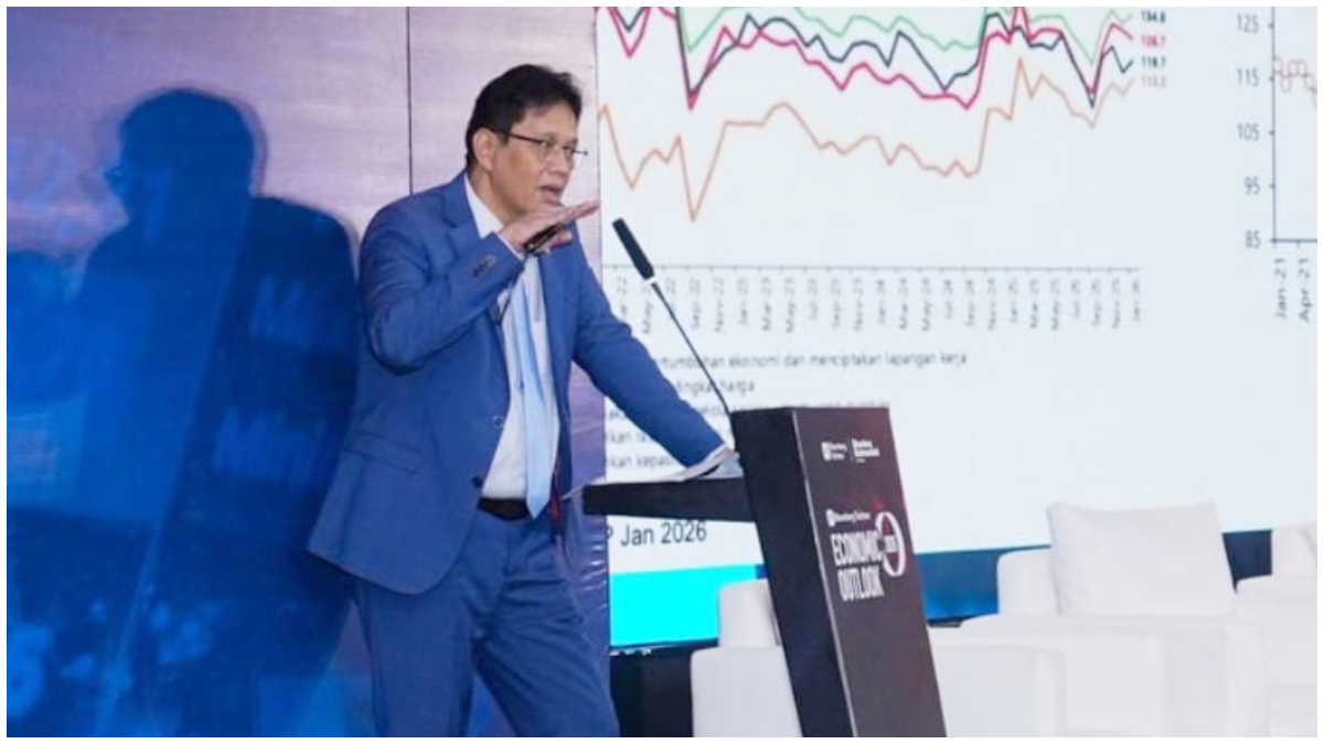 Menkeu Purbaya Yudhi Sadewa saat menjadi pembicara dalam Bloomberg Technoz Economic Outlook 2026 di Financial Hall, Jakarta.