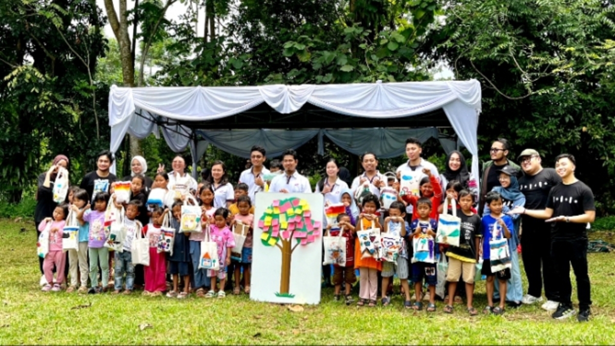 kegiatan Situ Berkah dan Makan Berkah Zero Waste (MBZ) di kawasan Situ Gede, Kota Bogor