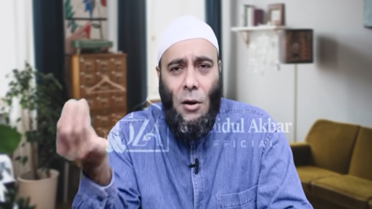 dr. Zaidul Akbar membagikan resep sehat berbuka puasa di bulan Ramadhan.