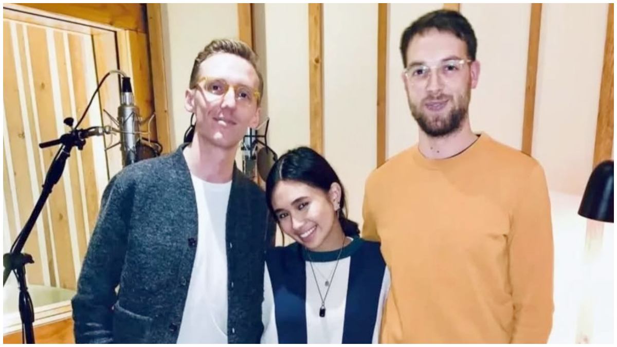 Sampul album 10 milik HONNE yang dirilis untuk merayakan 10 tahun perjalanan karier mereka.
