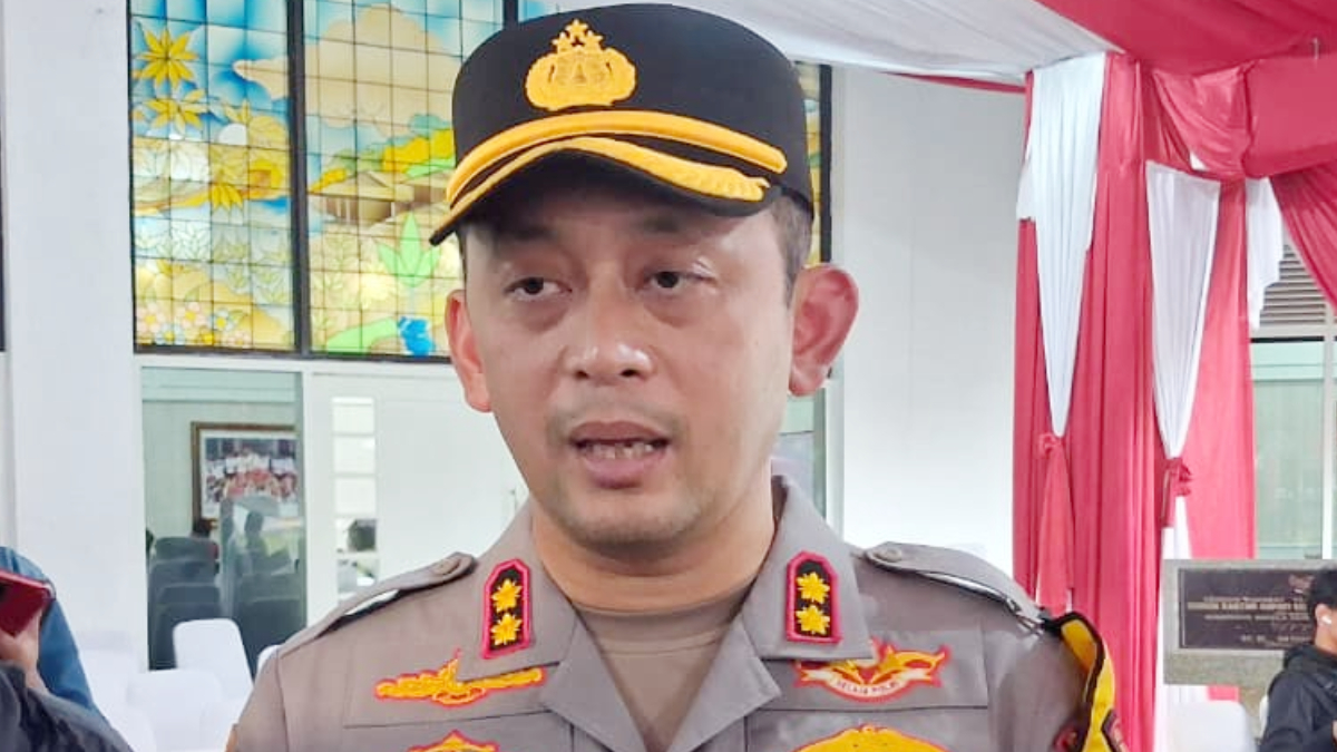 Kapolres Bogor AKBP Wikha Ardilestanto saat menyampaikan keterangan kepada wartawan.