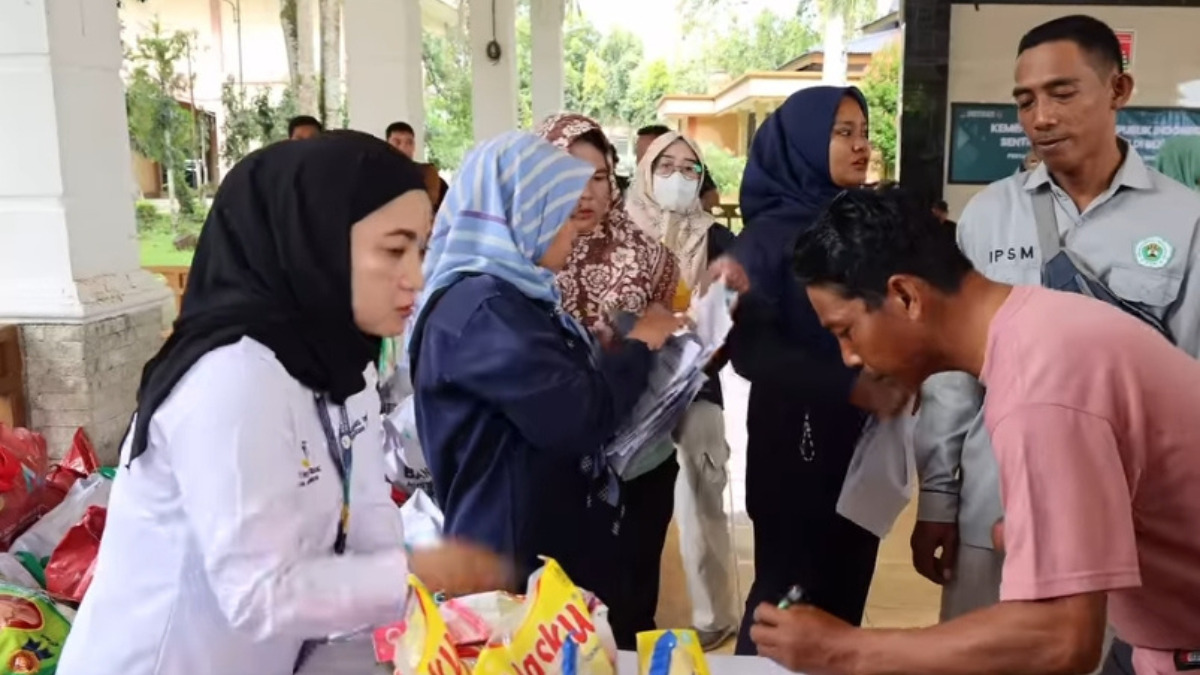 Ilustrasi penyaluran bansos PKH dan BPNT