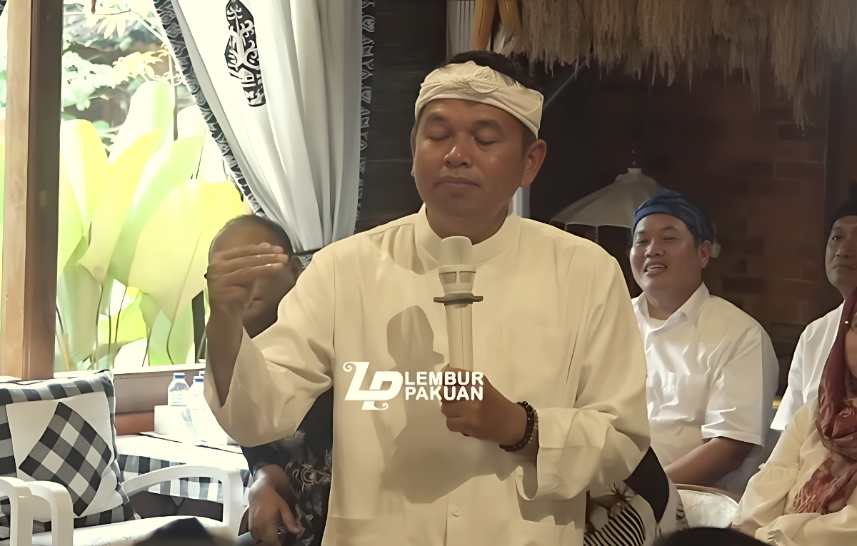 Gubernur Jawa Barat, Dedi Mulyadi ingin semua warga bisa menikmati listrik sendiri.