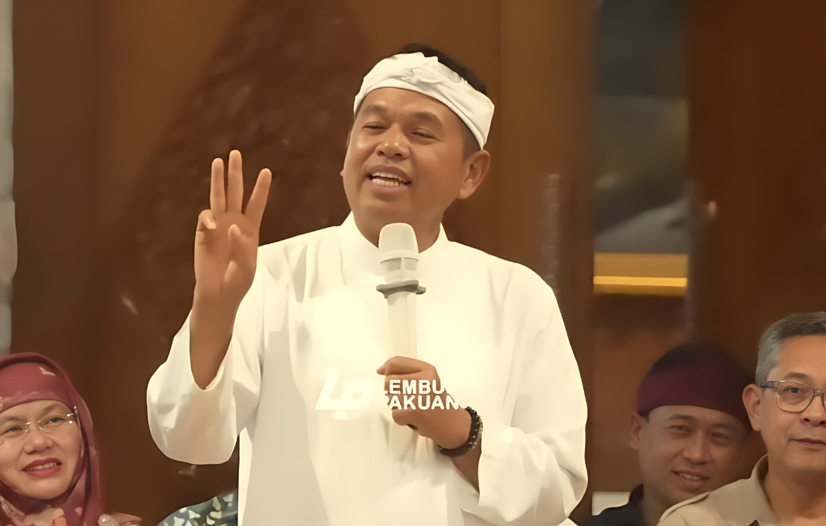 Gubernur Jawa Barat, Dedi Mulyadi menjelaskan dedikasi ASN.