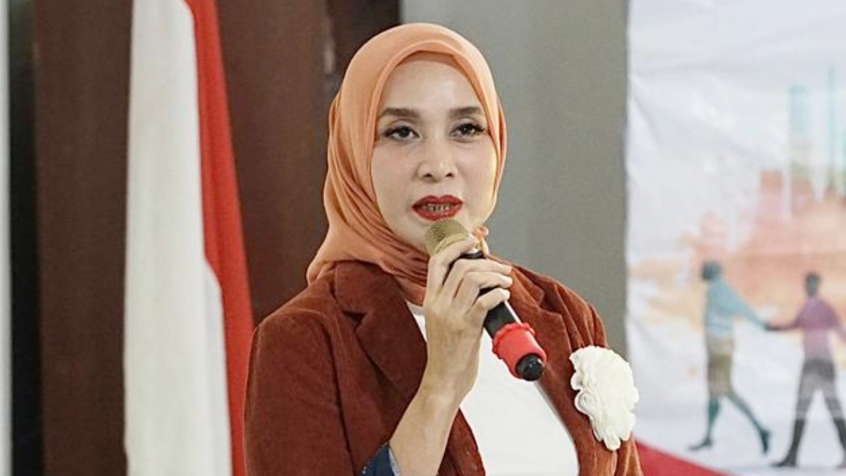 Ketua Penasihat Koperasi Dharma Wanita Persatuan (DWP) Kota Bogor Yantie Rachim saat&nbsp;hadir&nbsp;dalam&nbsp;kegiatan Rapat Anggota Tahunan (RAT).