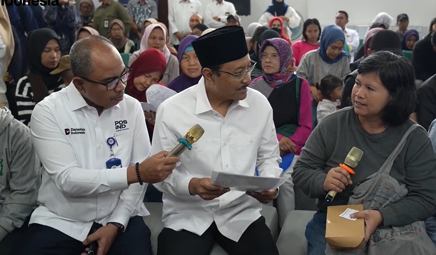 Mensos Saifullah Yusuf menghadiri pencairan BLTS Kesra melalui PT Pos Indonesia di tahun 2025