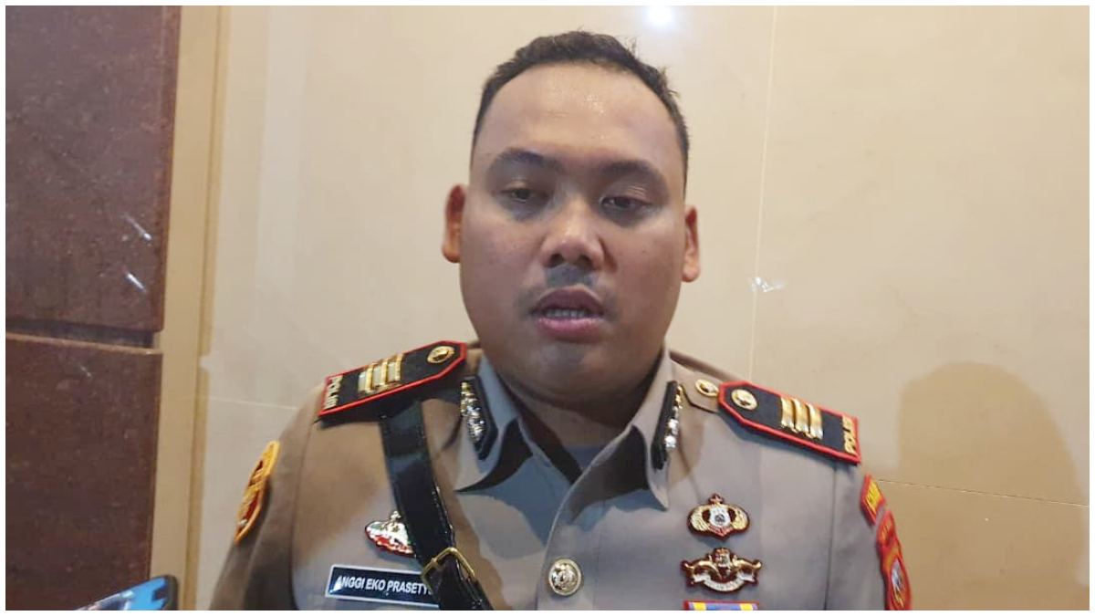 Kasat Reskrim Polres Bogor, Akp Anggi Eko Prasetyo saat dimintai keterangan. soal kasus pencurian.