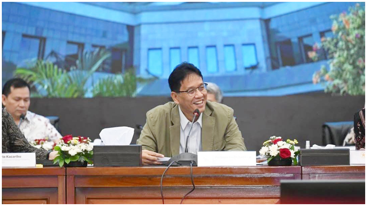 Menkeu Purbaya memimpin rapat koordinasi Satgas P2SP membahas percepatan Proyek LNG Abadi Masela. 