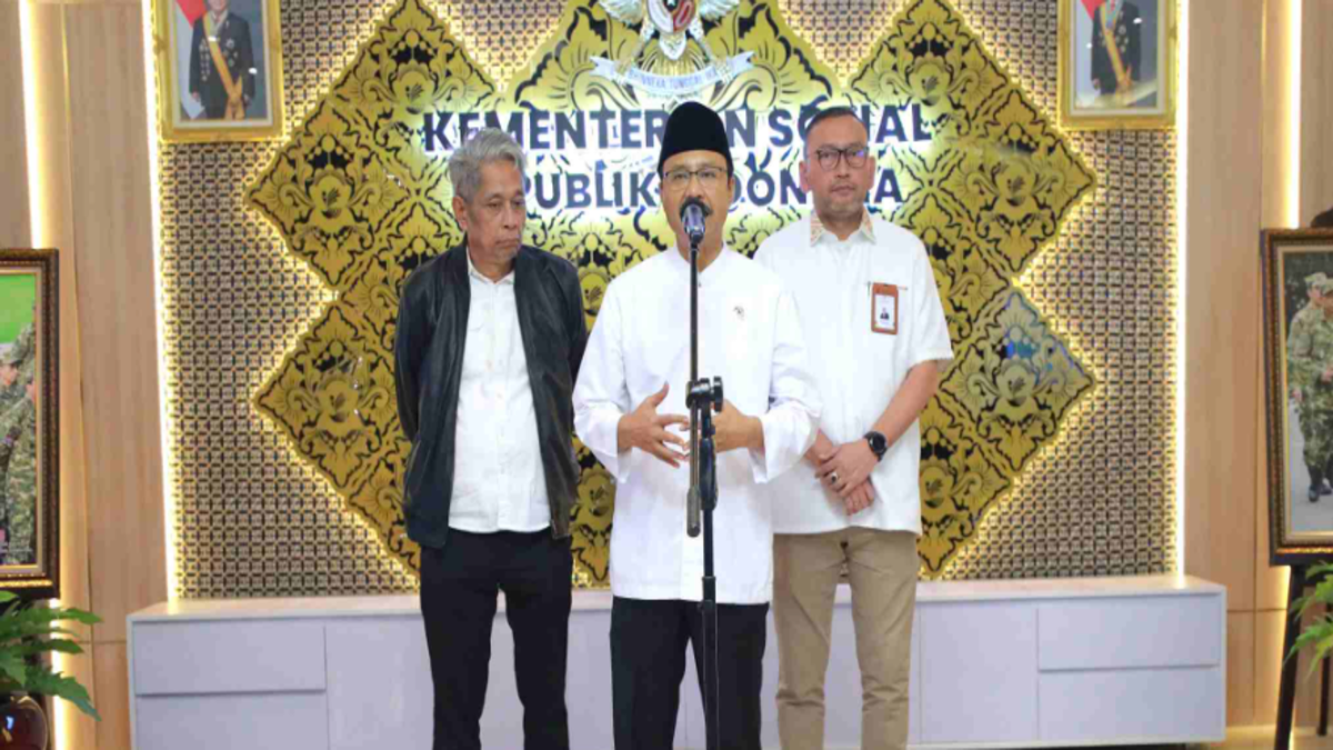 Mensos Saifullah Yusuf saat menjelaskan tentang progres penyaluran bansos triwulan satu tahun 2026.