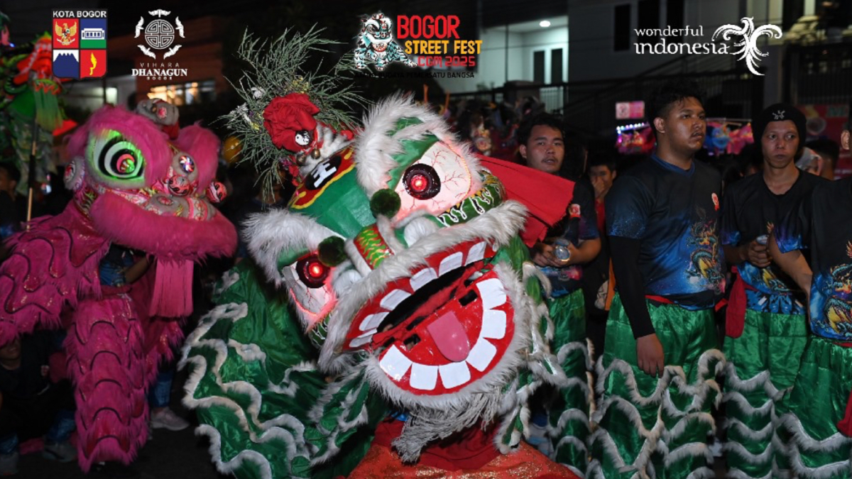 Cap Go Meh Bogor Street Festival di Kawasan Suryakencana.