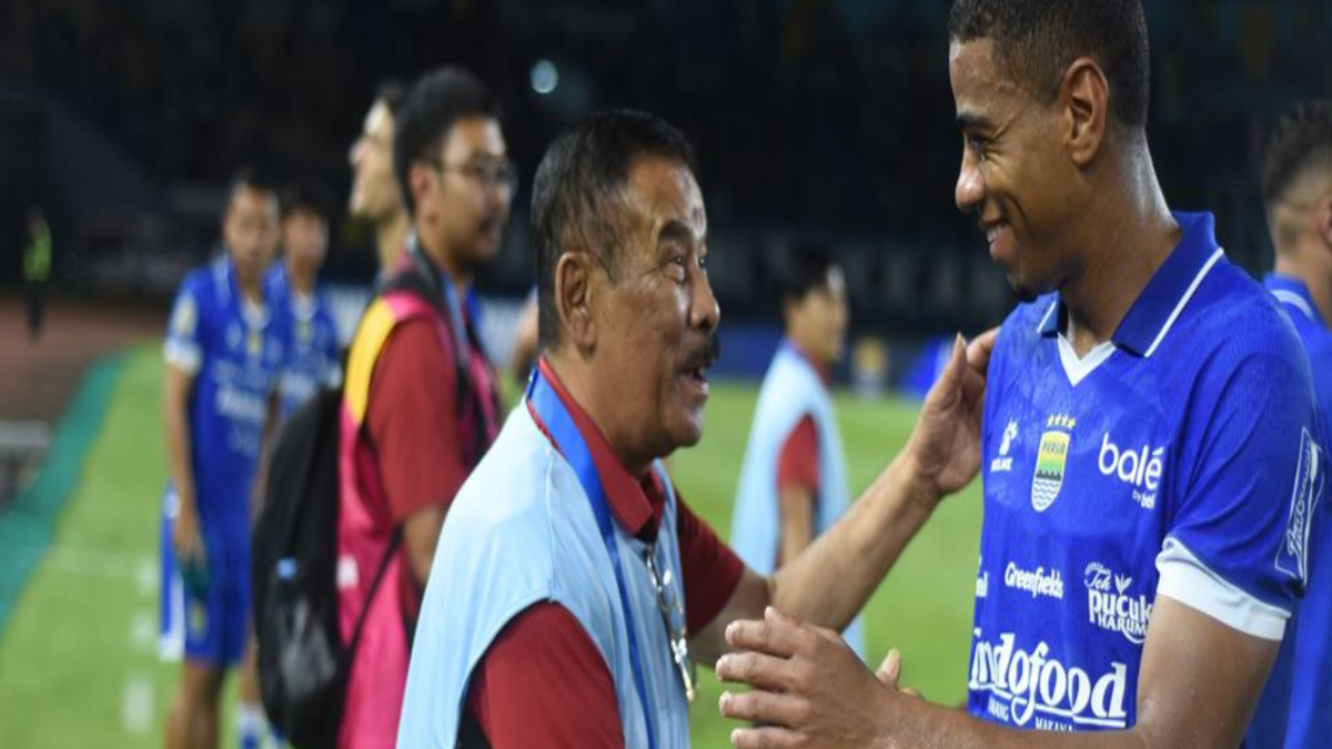Umuh Muchtar, Manajer Persib Bandung