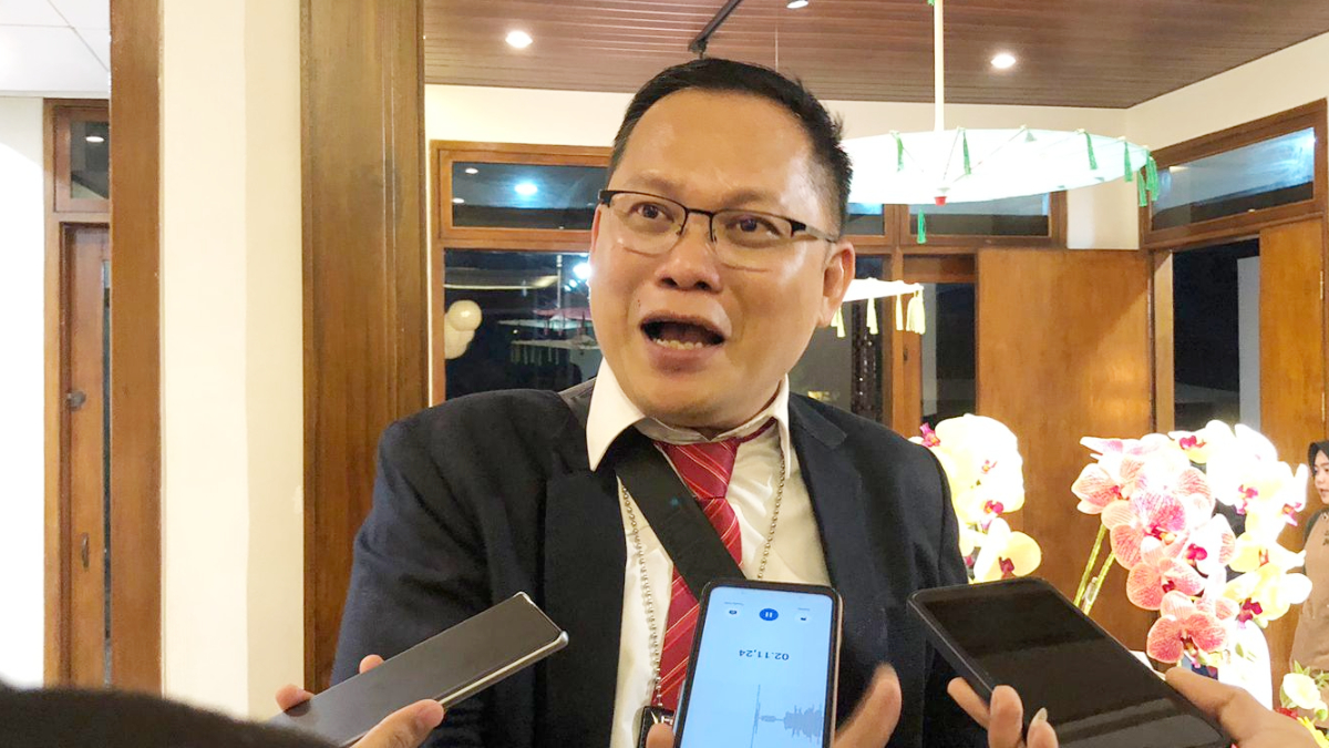 Legal SPPG Batutulis, Agus Murianto saat menyampaikan keterangan.