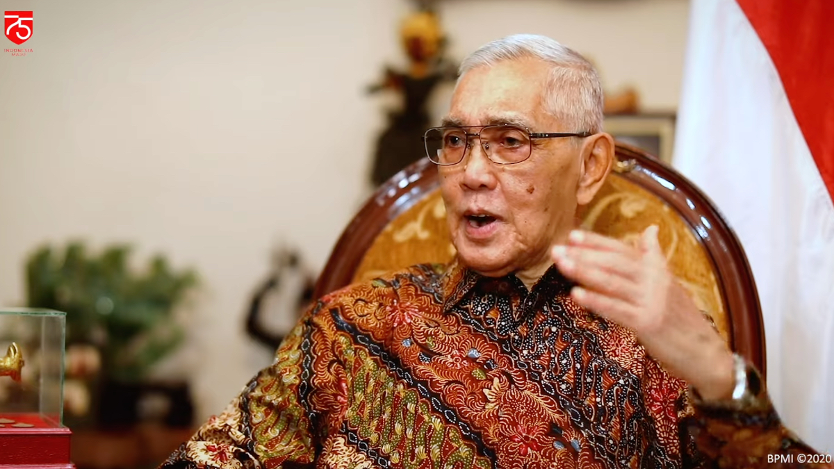 Wakil Presiden ke 6 Indonesia Try Sutrisno.